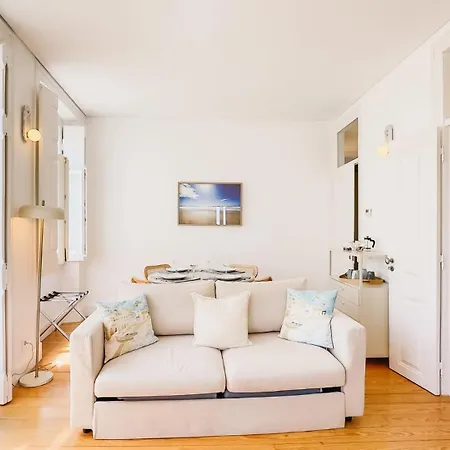 Stylish Alfama | River Views By The Se Daire Lisboa