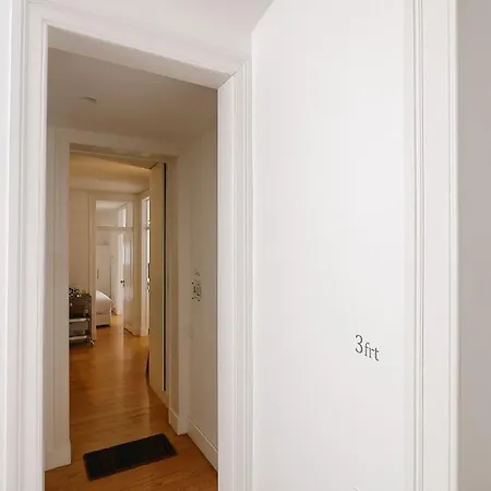Stylish Alfama | River Views By The Se Daire