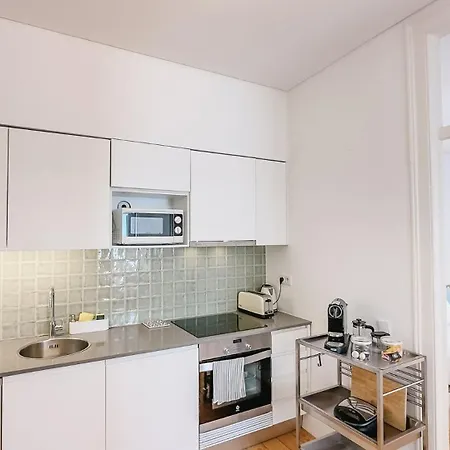 Daire Stylish Alfama | River Views By The Se Lisboa