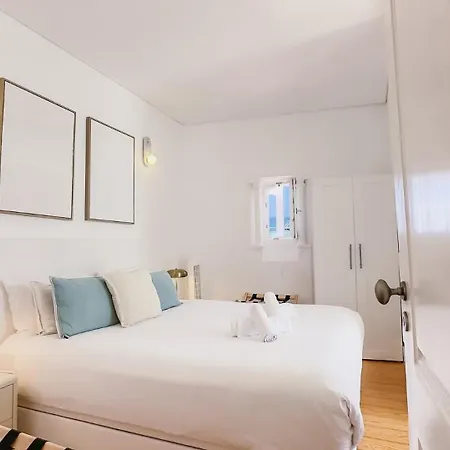 Stylish Alfama | River Views By The Se Lisboa